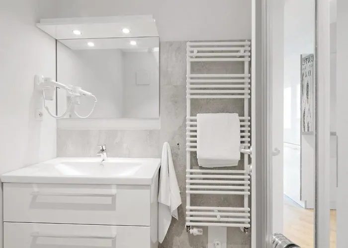 Duenenvilla 17, Whg 2 *